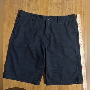 Quicksilver men’s shorts.